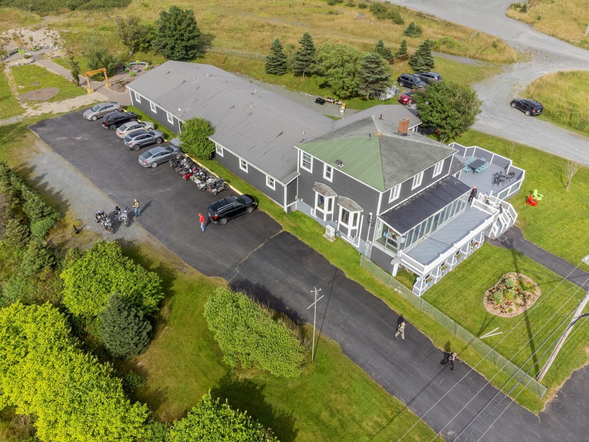 Edge Of The Avalon Inn Trepassey Exterior photo