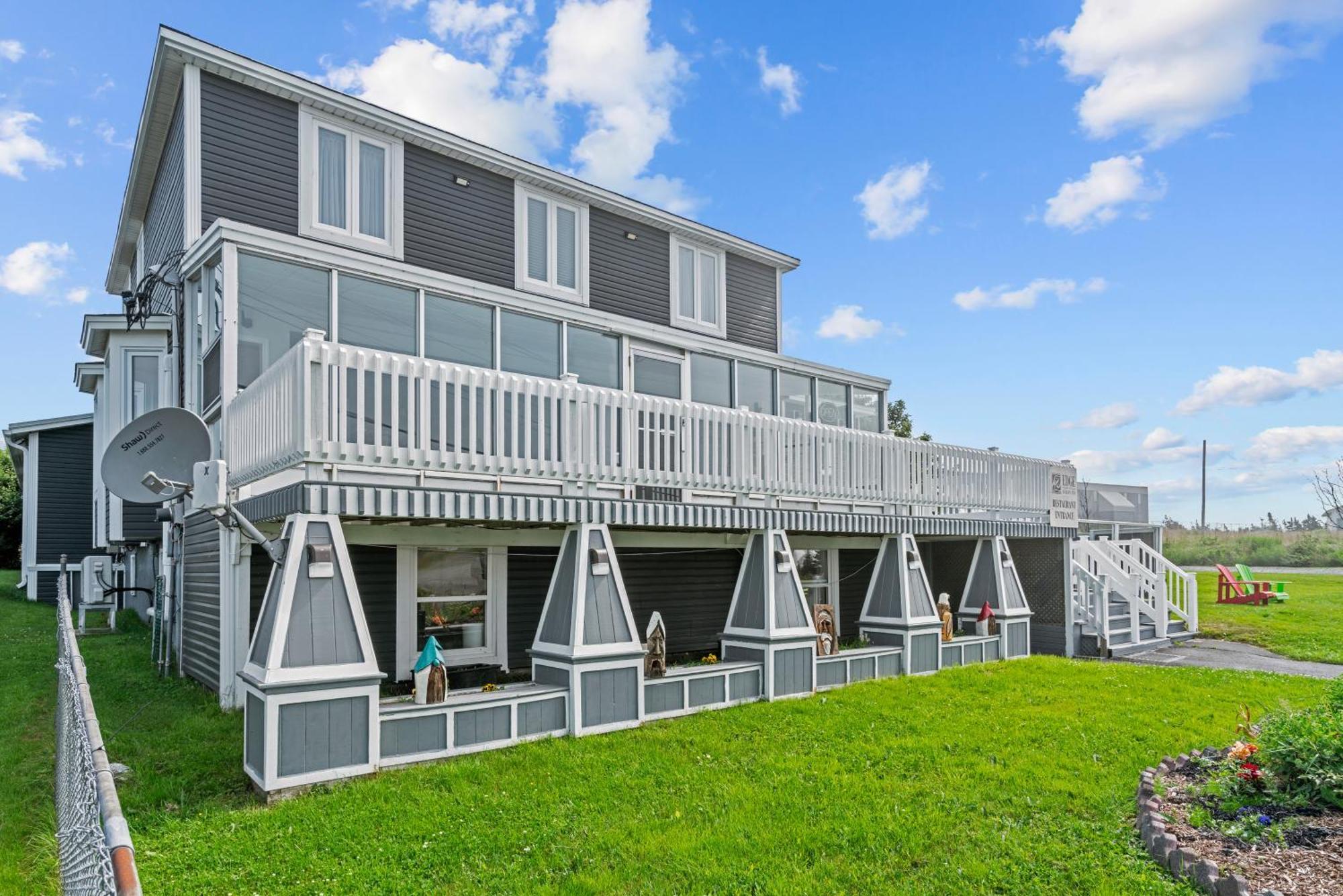 Edge Of The Avalon Inn Trepassey Exterior photo